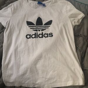 NWOT AUTHENTIC ADIDAS T-SHIRT!